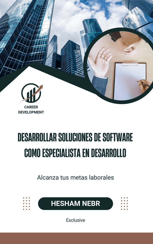 A software developer writing code to build innovative applications - Spanish